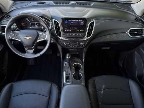 Used 2020 Chevrolet Equinox LT w/ Sport Edition FWD image 15