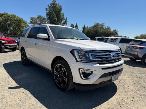 Used 2019 Ford Expedition Limited w/ Special Edition Package AWD/4WD image 7