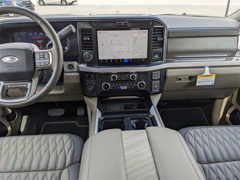 Used 2026 Ford F450 Platinum w/ Platinum Plus Package image 17