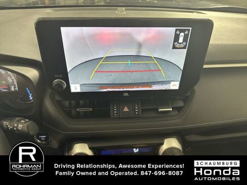 Used 2023 Toyota RAV4 XLE Premium image 9