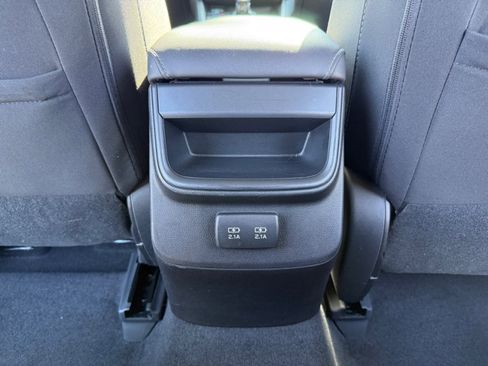 Used 2021 Subaru Outback Premium image 33