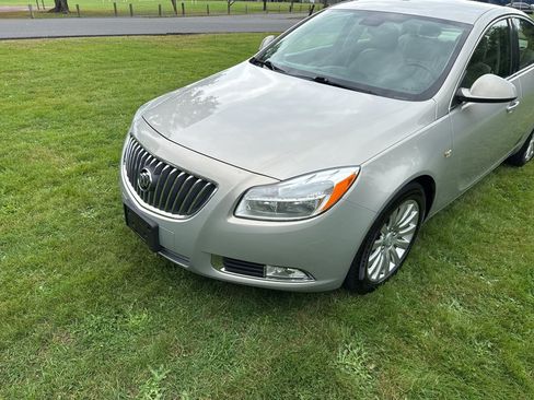 Used 2011 Buick Regal CXL FWD image 14