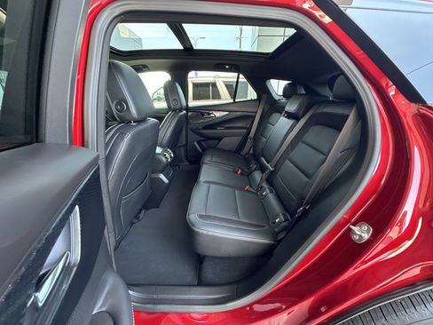 Certified 2024 Chevrolet Blazer EV LT AWD/4WD image 24