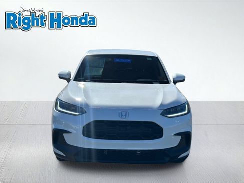 Certified 2026 Honda HR-V LX image 10
