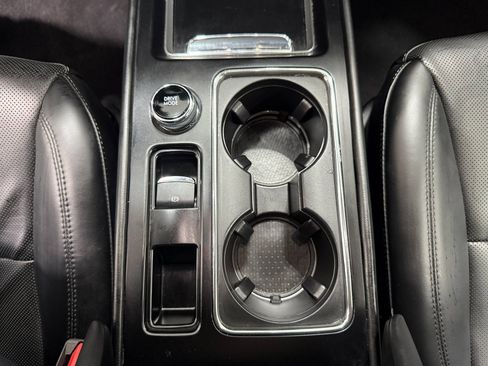 Used 2024 Lincoln Corsair Premiere w/ Equipment Group 102A image 13