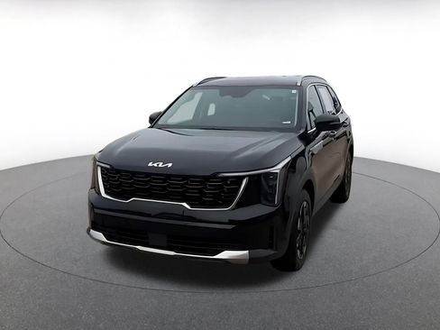 Used 2024 Kia Sorento S FWD image 7