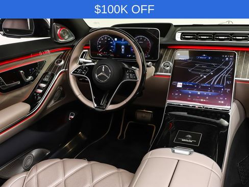 New 2025 Mercedes-Benz Maybach S 680 4MATIC image 13