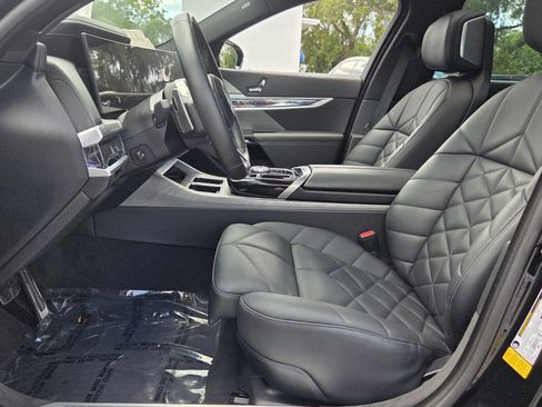 Certified 2023 BMW 740i w/ Parking Assistance Package RWD image 10