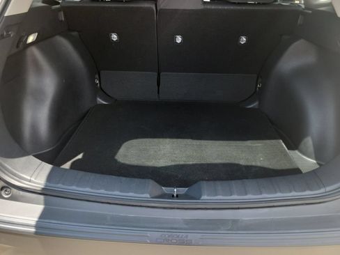 Certified 2025 Toyota Corolla Cross LE FWD image 28