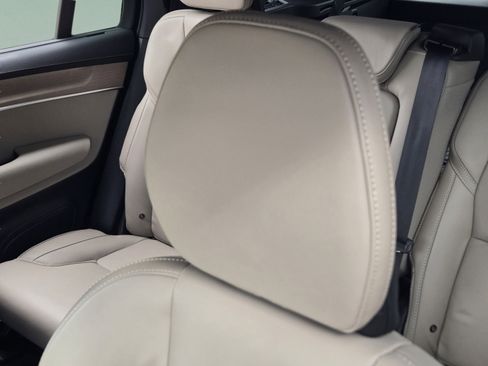 Used 2026 Volvo XC90 B6 Ultra w/ Protection Package Premier AWD/4WD image 20