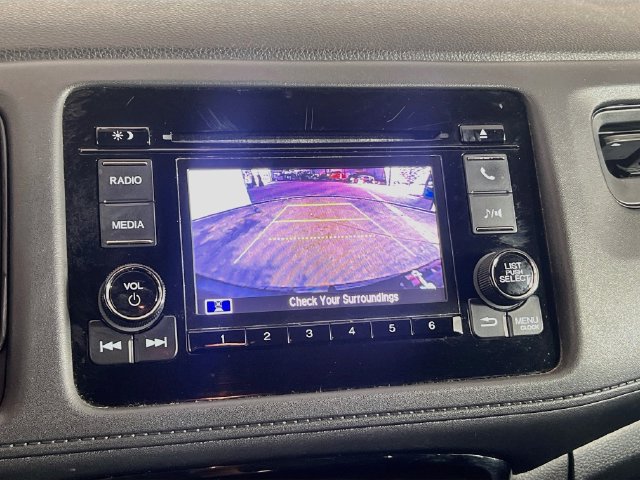 Used 2021 Honda HR-V LX image 14