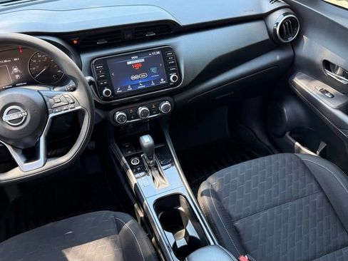 Used 2024 Nissan Kicks SV FWD image 23