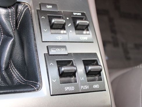 Used 2015 Lexus GX 460 Luxury image 28