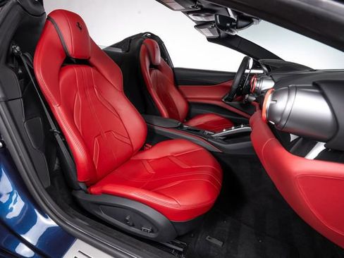 Used 2021 Ferrari 812 GTS RWD image 46