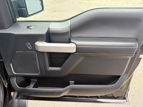 Used 2015 Ford F150 Lariat AWD/4WD image 18
