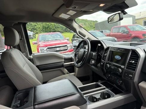 Used 2019 Ford F150 XLT w/ Equipment Group 302A Luxury AWD/4WD image 33