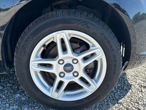 Used 2019 Ford Fiesta SE FWD image 9