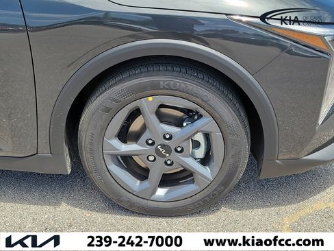 New 2026 Kia K4 LXS image 7