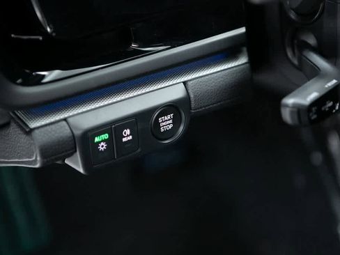 New 2025 Porsche Panamera 4 image 23