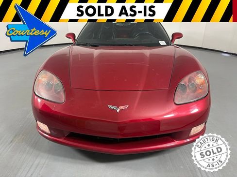 Used 2011 Chevrolet Corvette Convertible w/ Preferred Equipment Group RWD image 3