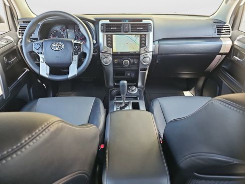 Certified 2022 Toyota 4Runner SR5 Premium AWD/4WD image 19