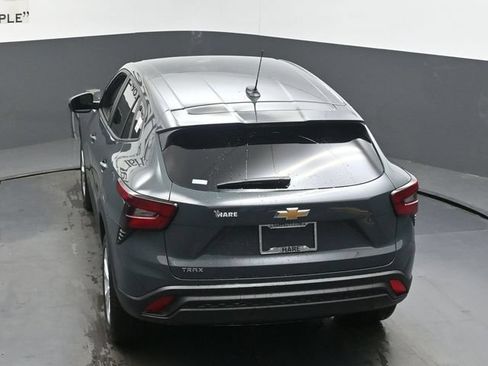 New 2026 Chevrolet Trax LS FWD image 35