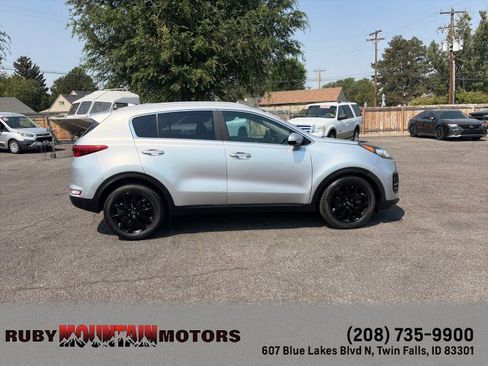 Used 2019 Kia Sportage EX FWD image 8