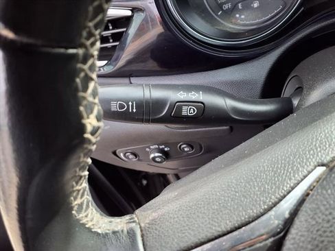 Used 2022 Buick Encore GX Preferred image 10