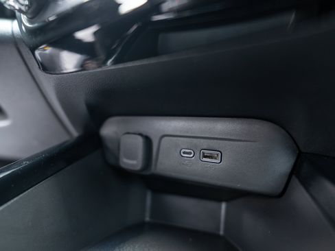 Used 2025 Chevrolet Trax ACTIV w/ Driver Confidence Package FWD image 28