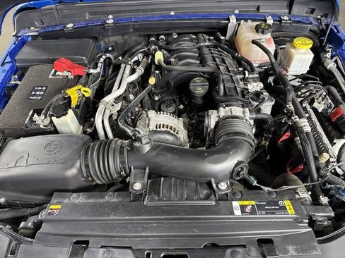 Used 2022 Jeep Gladiator Sport w/ Trailer Tow Package AWD/4WD image 25