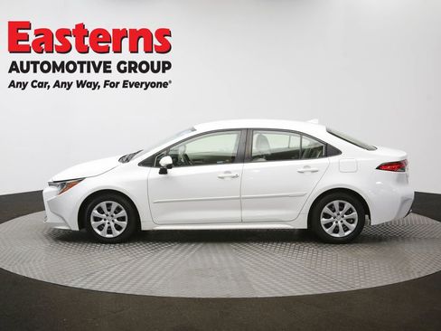 Used 2020 Toyota Corolla LE image 59