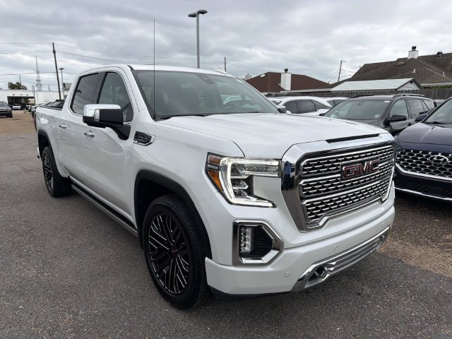 Used 2022 GMC Sierra 1500 Denali w/ Denali Premium Package RWD image 4