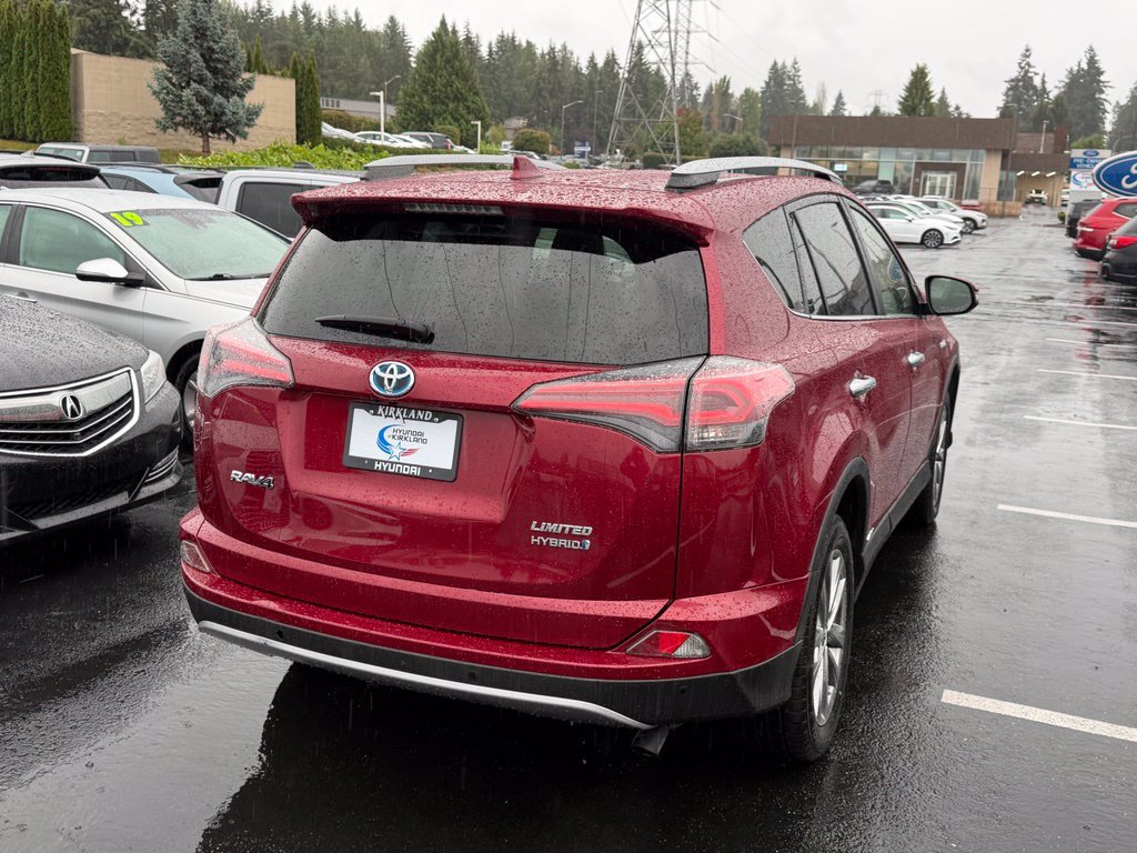 Used 2018 Toyota RAV4 Limited AWD/4WD image 7