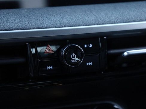 New 2026 Nissan Kicks SV w/ Cold Weather Package image 13