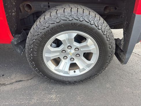 Used 2017 Chevrolet Silverado 1500 LT w/ All Star Edition image 4