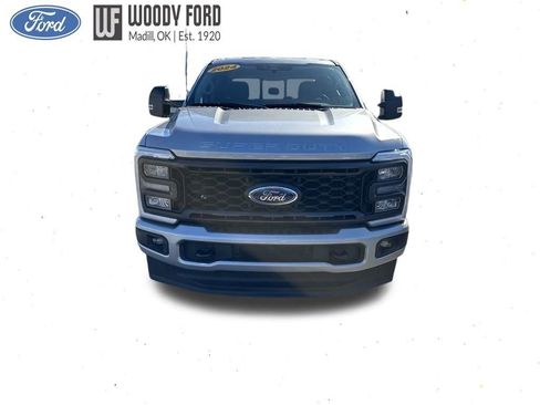 Used 2024 Ford F250 XL w/ STX Appearance Package AWD/4WD image 9