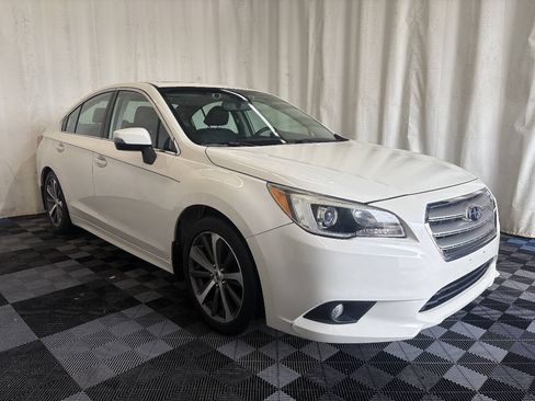 Used 2016 Subaru Legacy 2.5i Limited AWD/4WD image 3