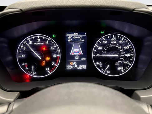 Used 2025 Subaru Crosstrek 2.5i Limited AWD/4WD image 13
