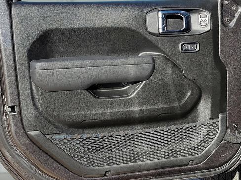 New 2026 Jeep Gladiator Sport image 10