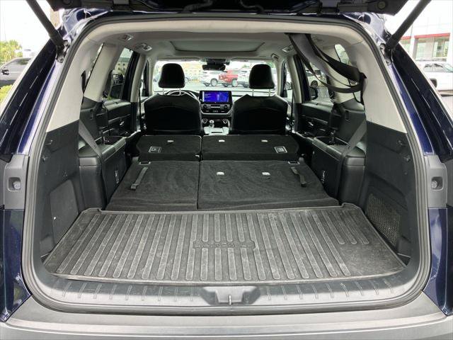 Certified 2024 Toyota Grand Highlander FWD image 30