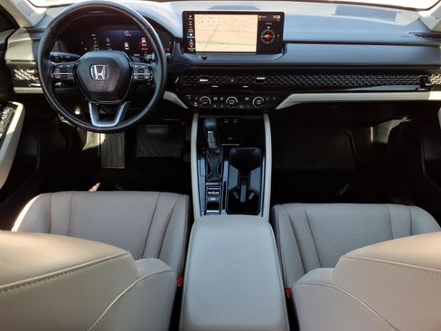 Used 2024 Honda Accord Touring image 16