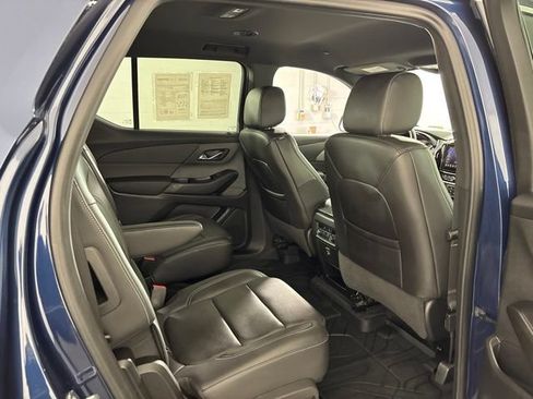 Used 2022 Chevrolet Traverse LT AWD/4WD image 31