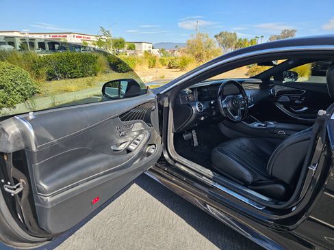 Used 2020 Mercedes-Benz S 560 4MATIC Coupe image 19