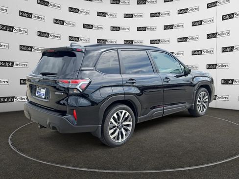 Used 2025 Subaru Forester Touring w/ Popular Package - Touring image 6