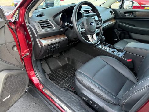 Used 2016 Subaru Outback 2.5i Limited image 11