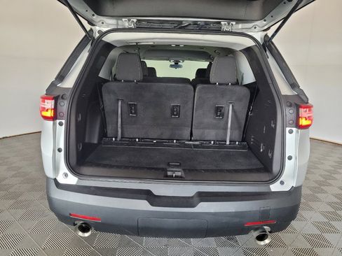 Used 2020 Chevrolet Traverse LS FWD image 29