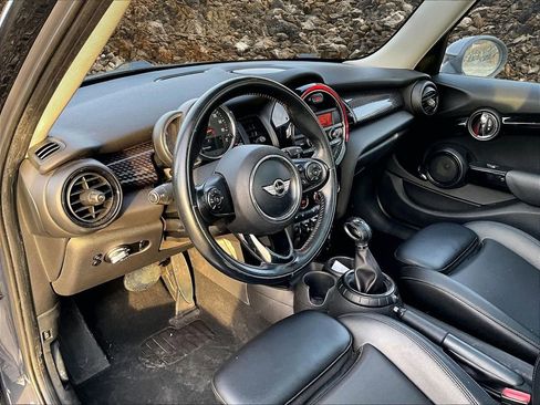 Used 2016 MINI Cooper S image 12