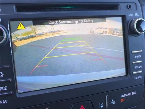 Used 2017 Buick Enclave Leather FWD image 13