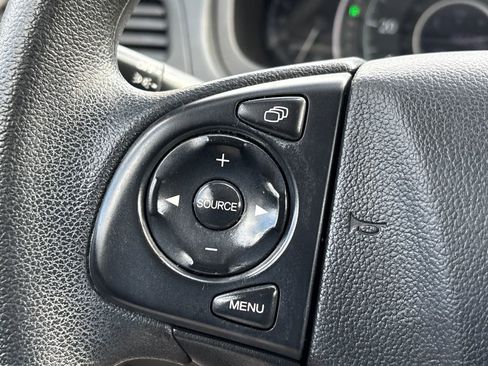 Used 2014 Honda CR-V LX image 19