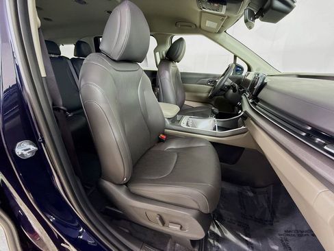 New 2026 Kia Carnival EX image 36
